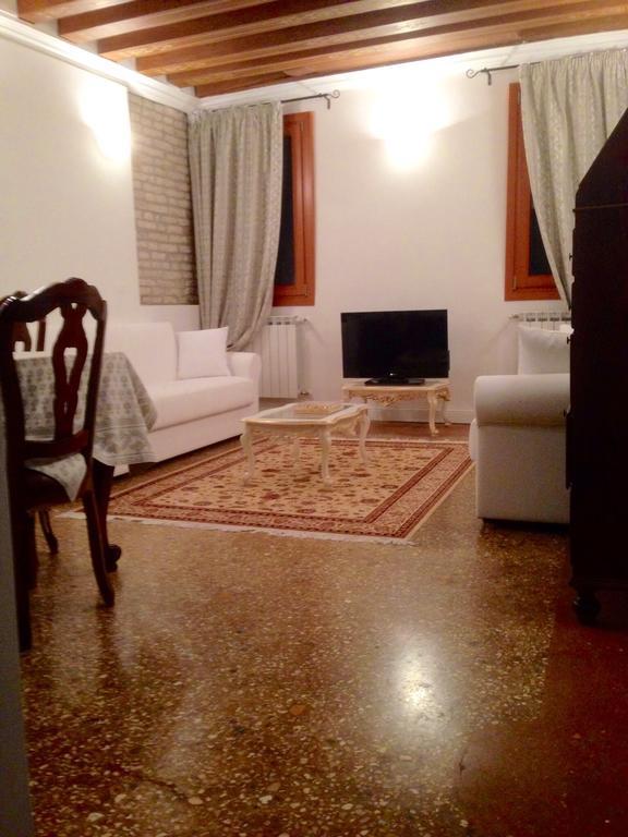 Apartament Romantic